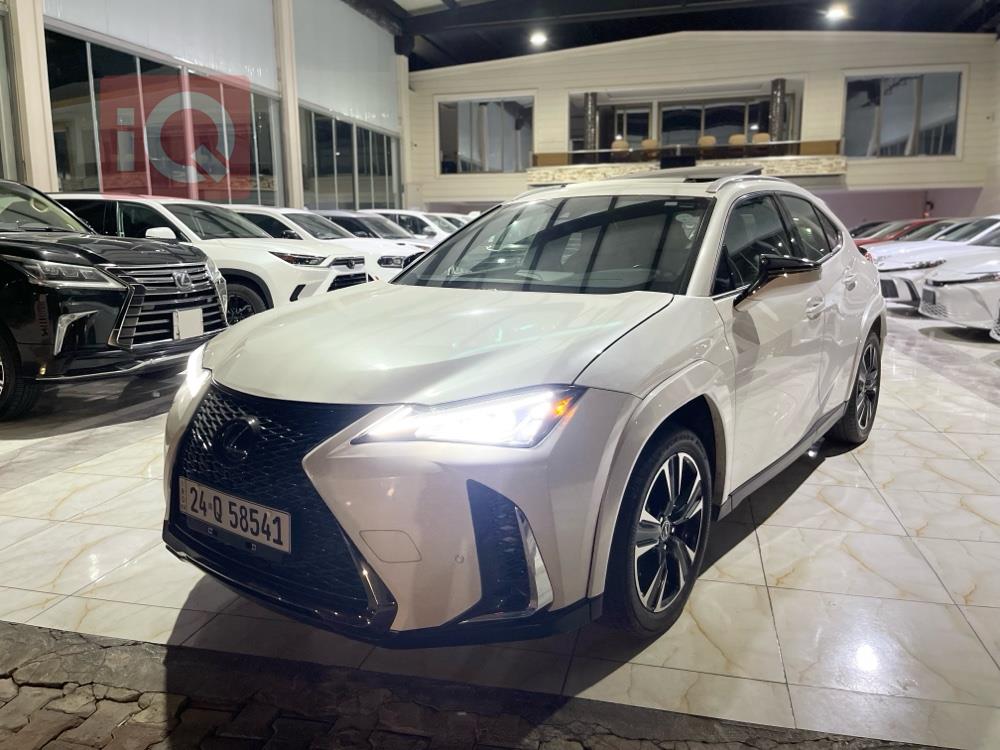 Lexus UX
